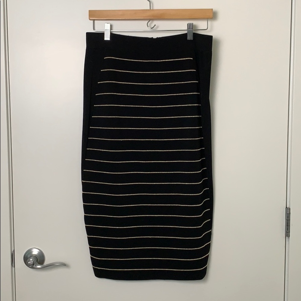 TED BAKER Body Con Black and Gold Skirt